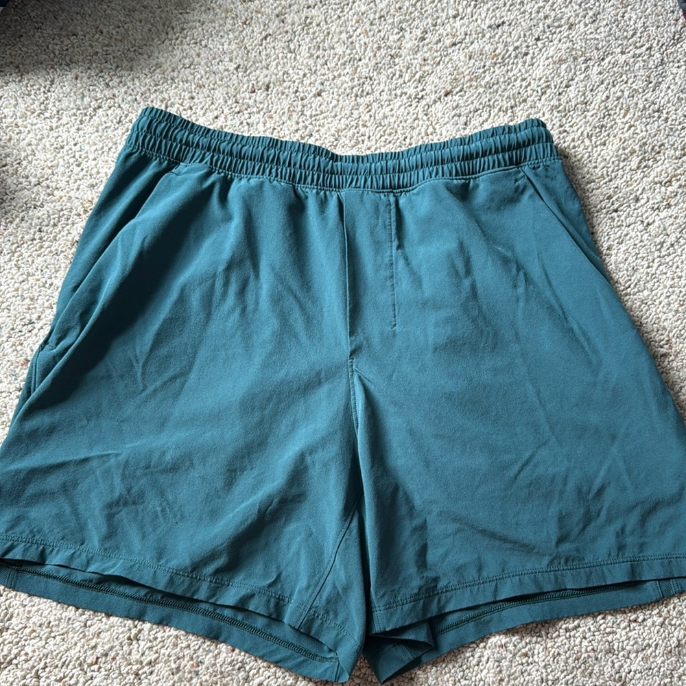 Men’s lululemon athletic shorts